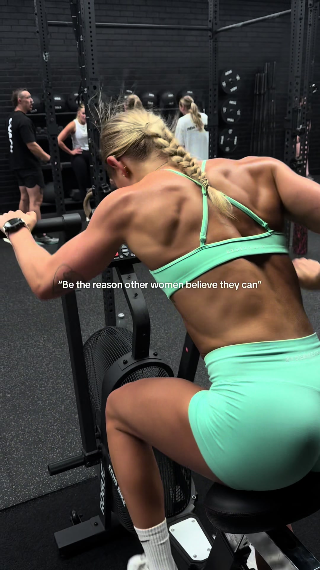 @Marli Hardam-Hill | PT