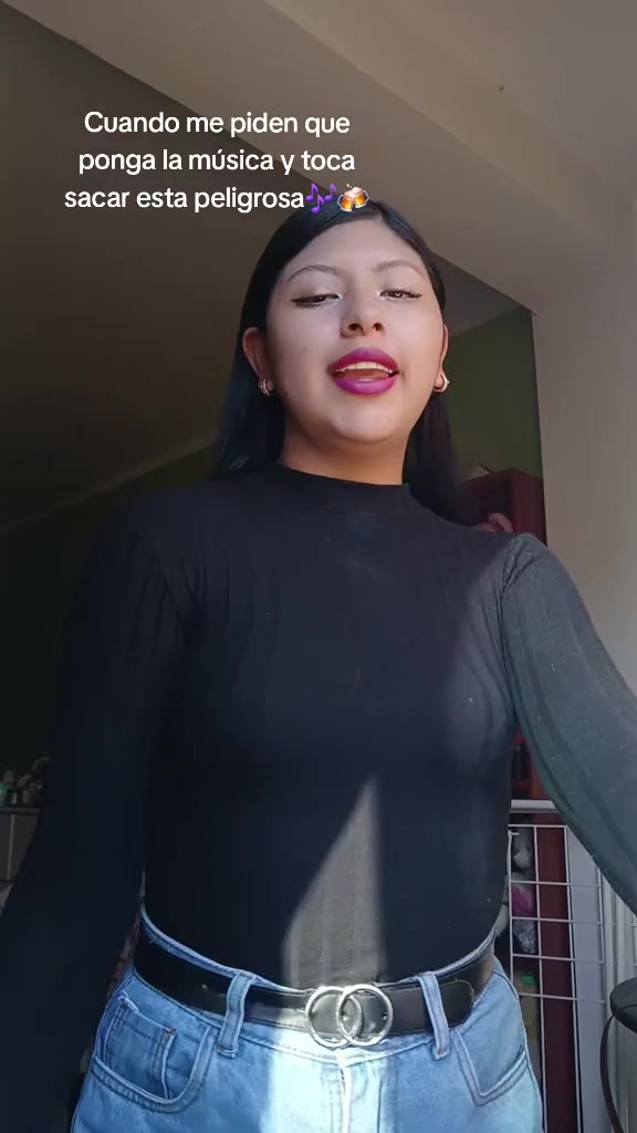 @✨️DHAMARIS🌸💃