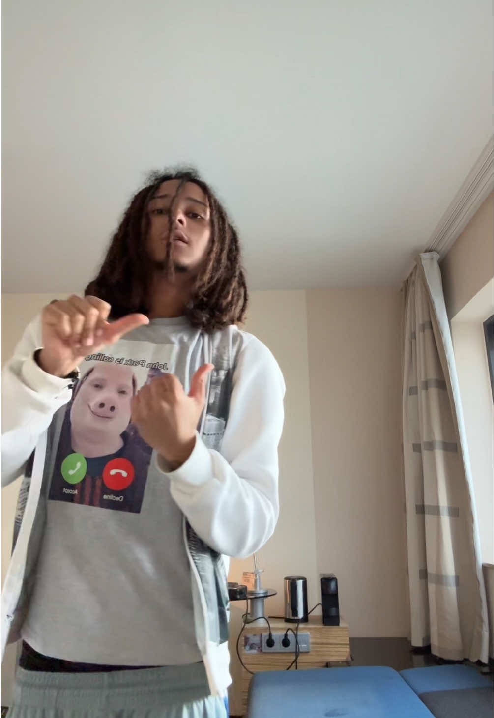 @sleepypierre93