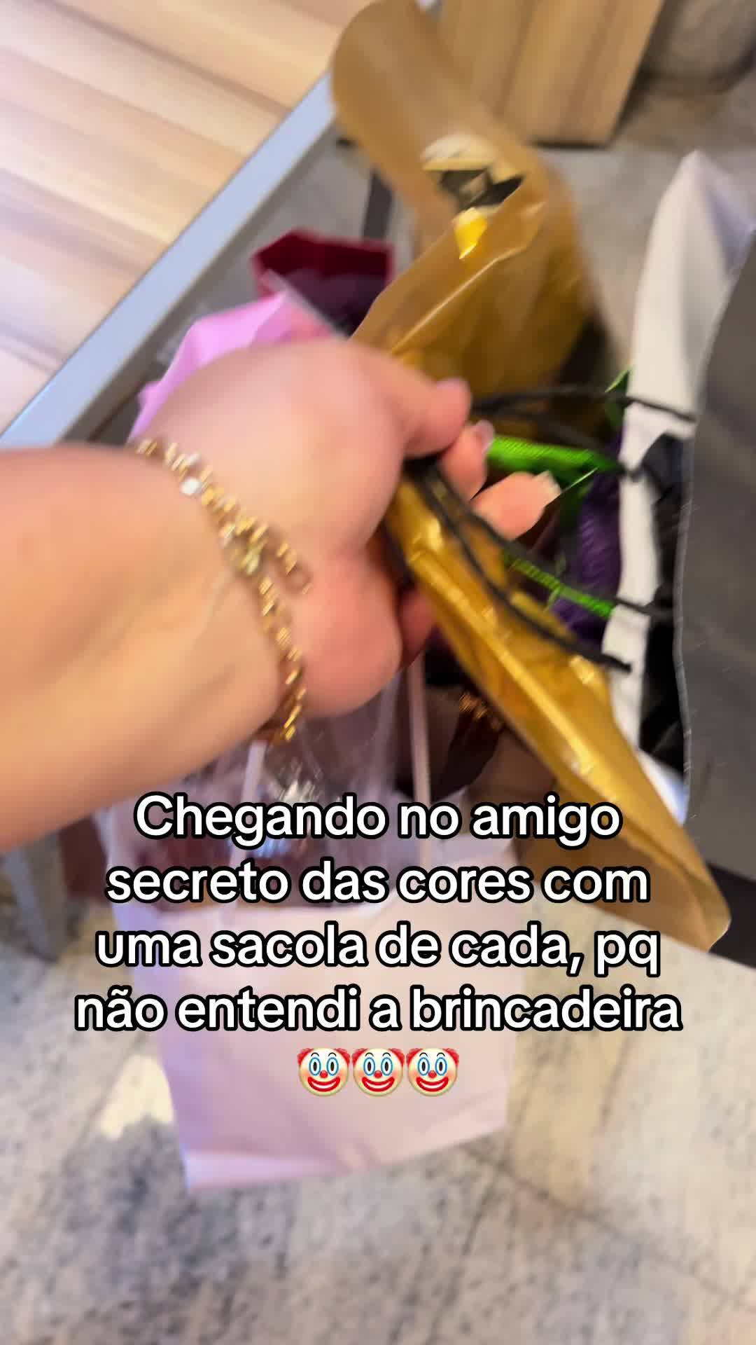 @Andréa de Medeiros
