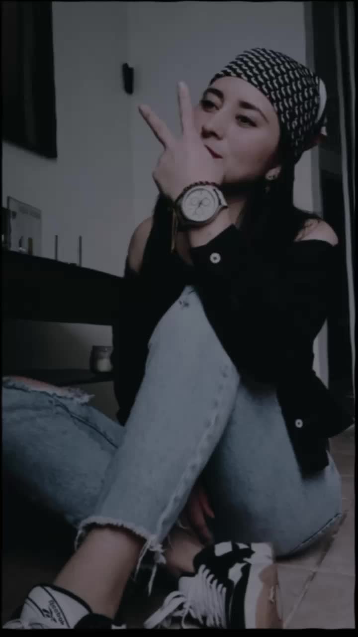 @Ávila692