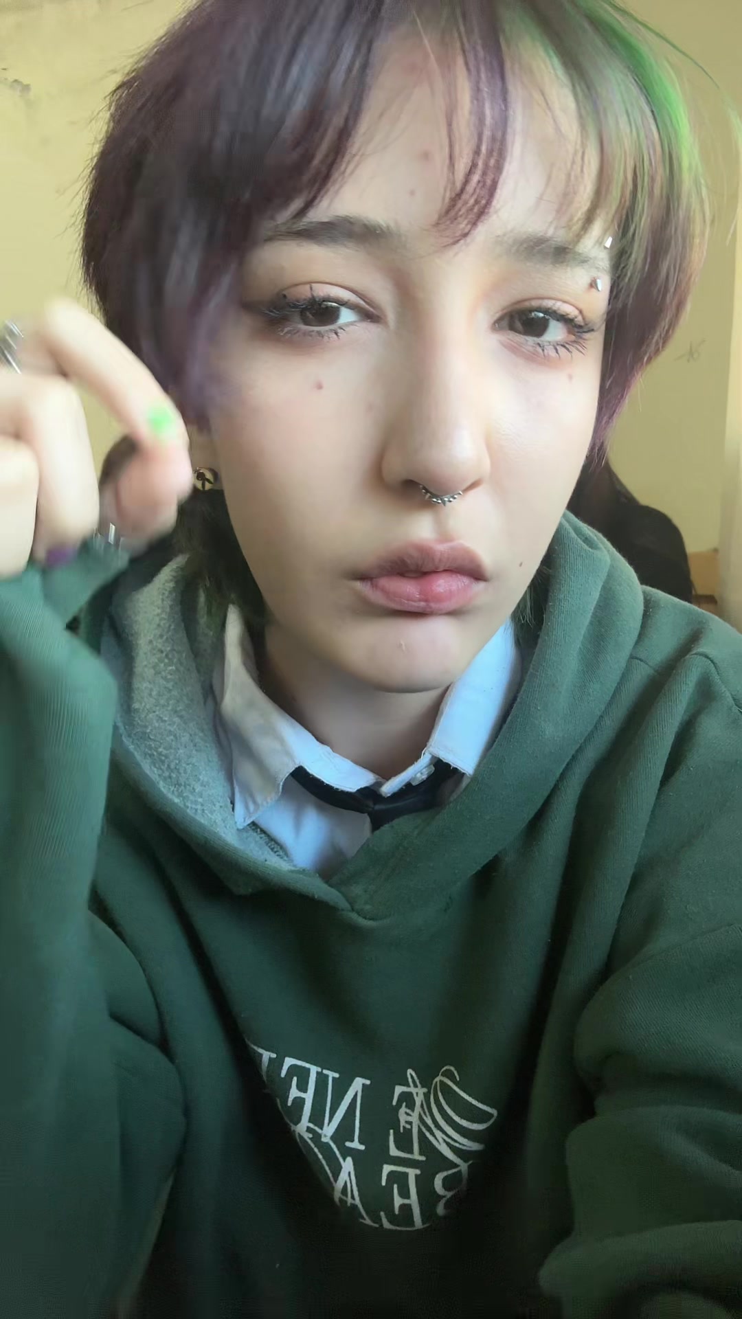 @Sam๐ต๐ธ
