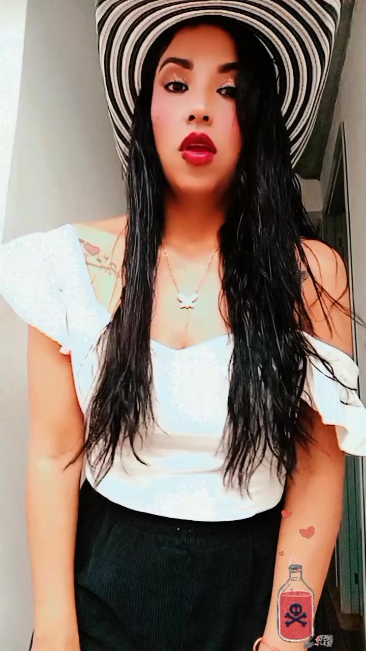 @✨ Astrid Jov@nna Palom@r 🎶😎