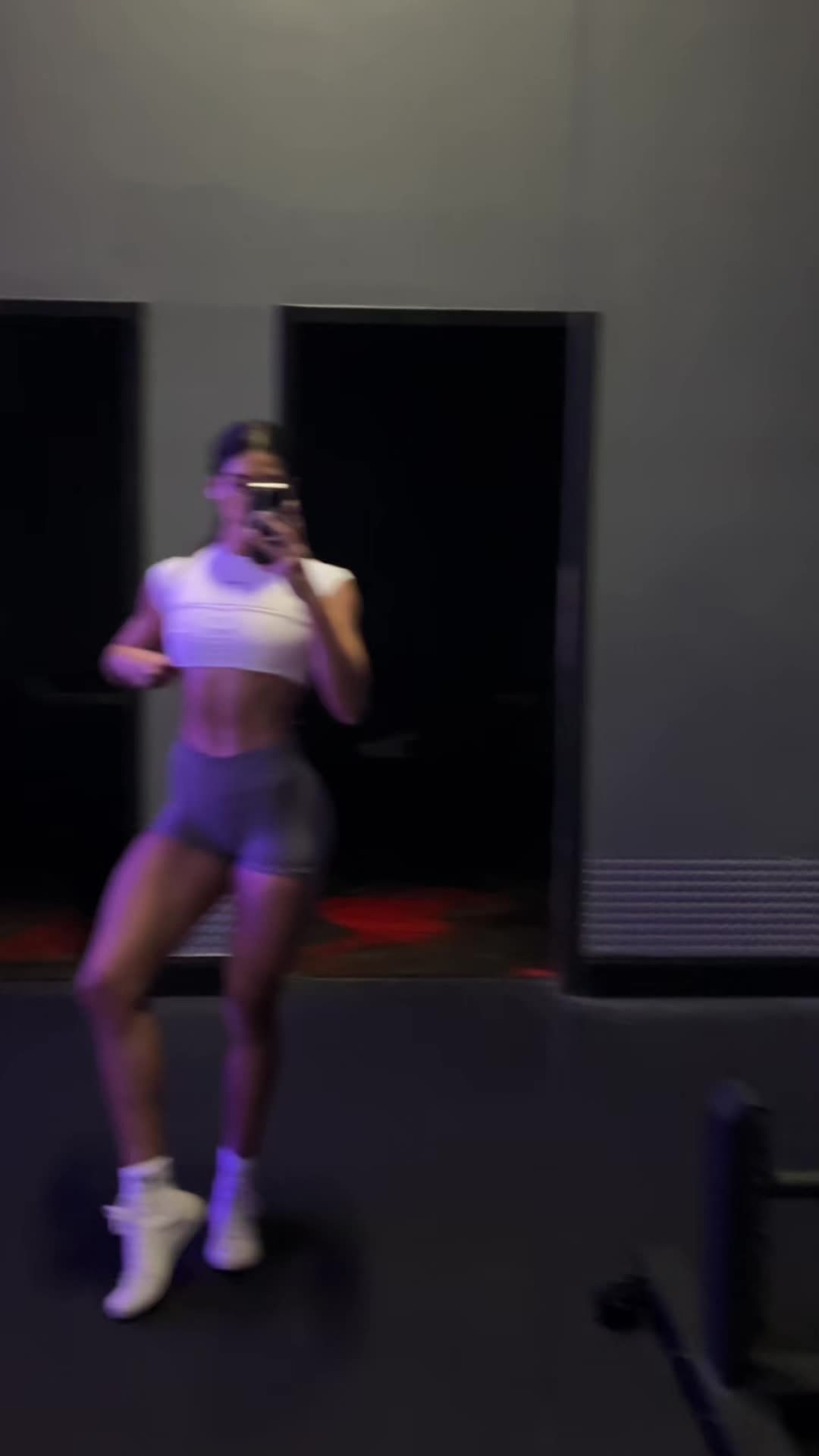 @zeynah🪽