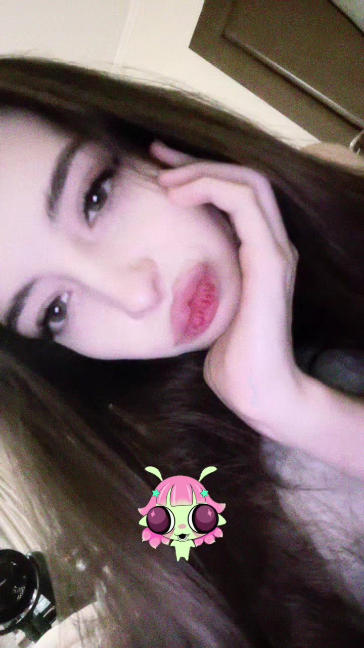 @xrosova