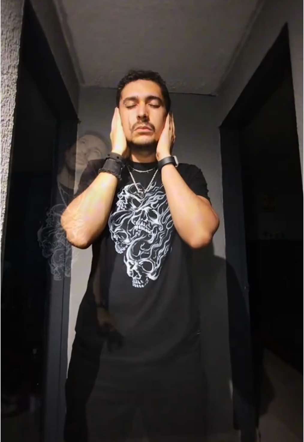@Alejandro Lucio