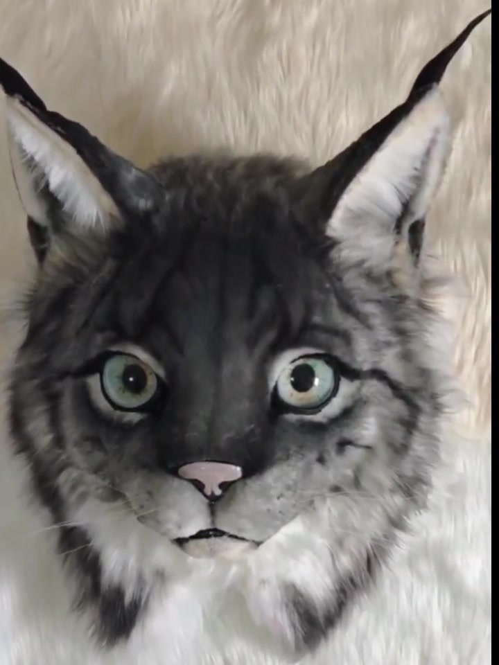 @RealFur