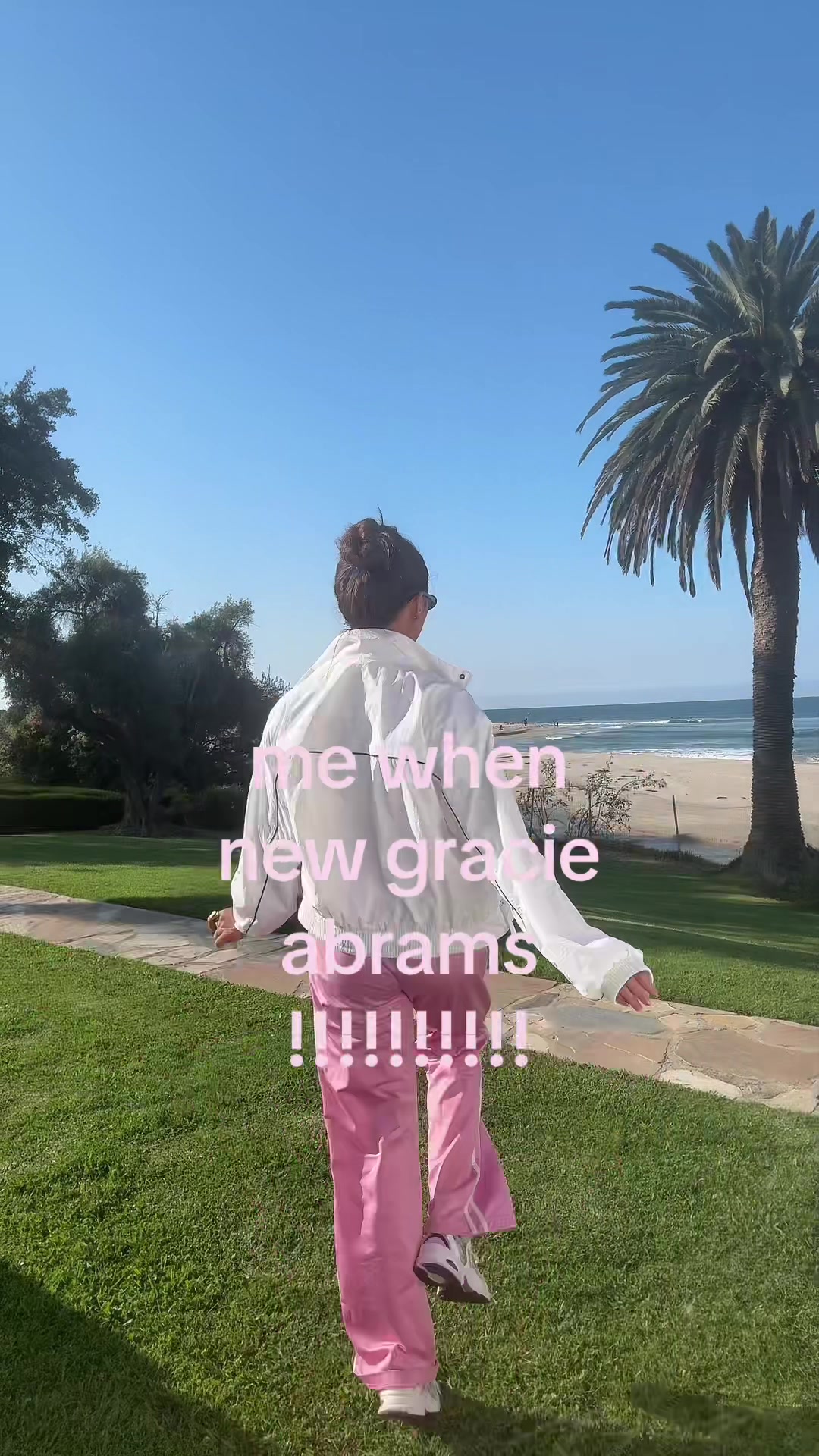 @nicole