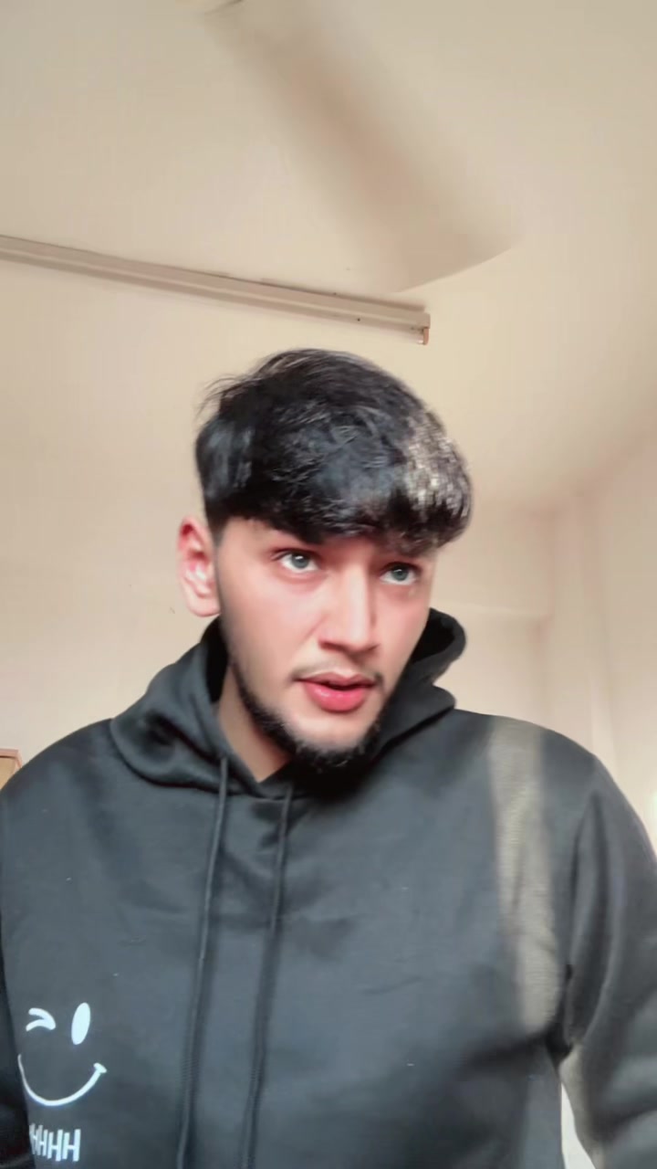@𝑨𝒍𝒊 𝑳𝒐𝒗𝒆𝒓 🇸🇪