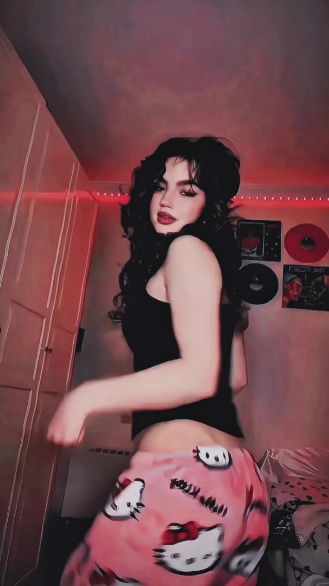 @❝ 𝗖𝗨𝗧𝗜𝗘  (‿ɣ‿)  𝗣𝗜𝗘 ❞
