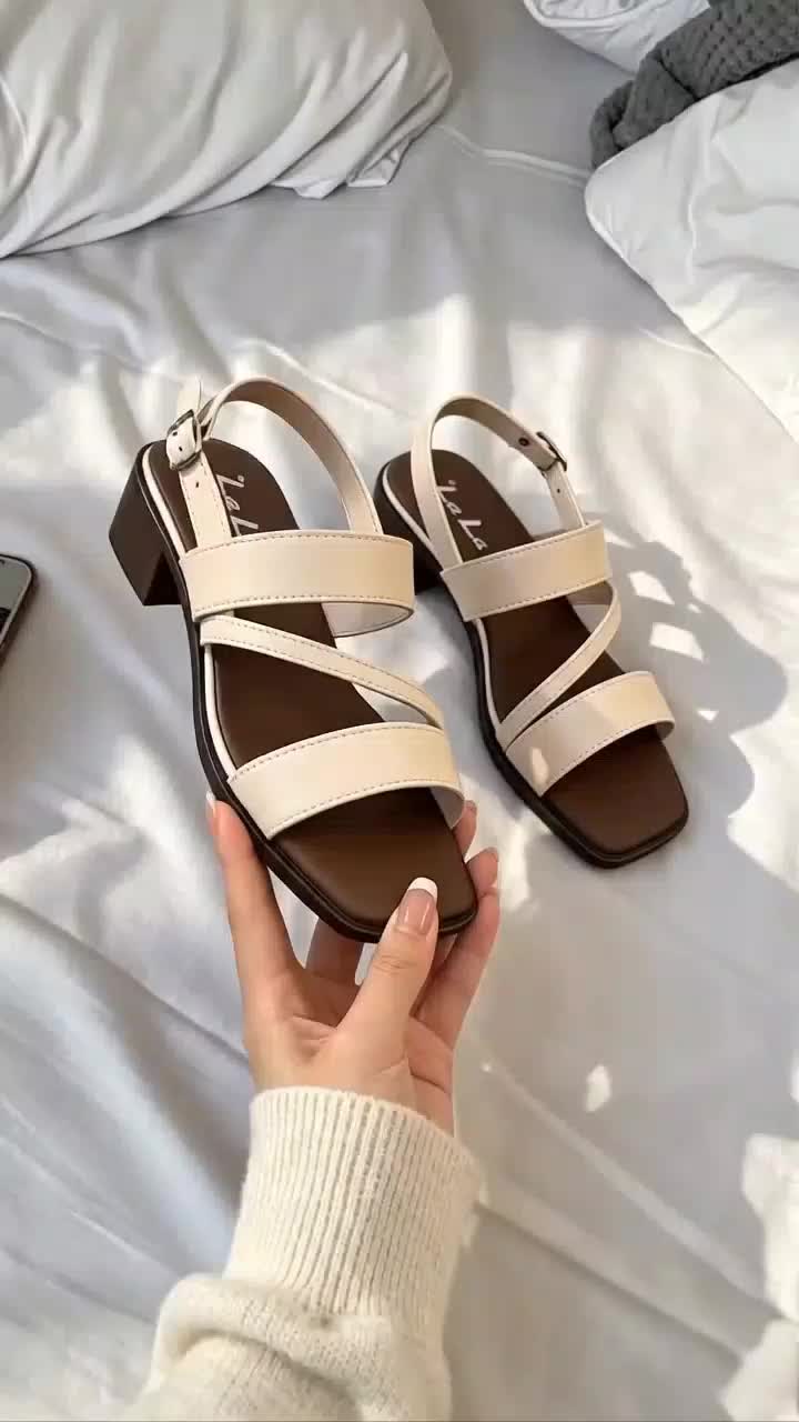 @ɱooɳᥫ᭡