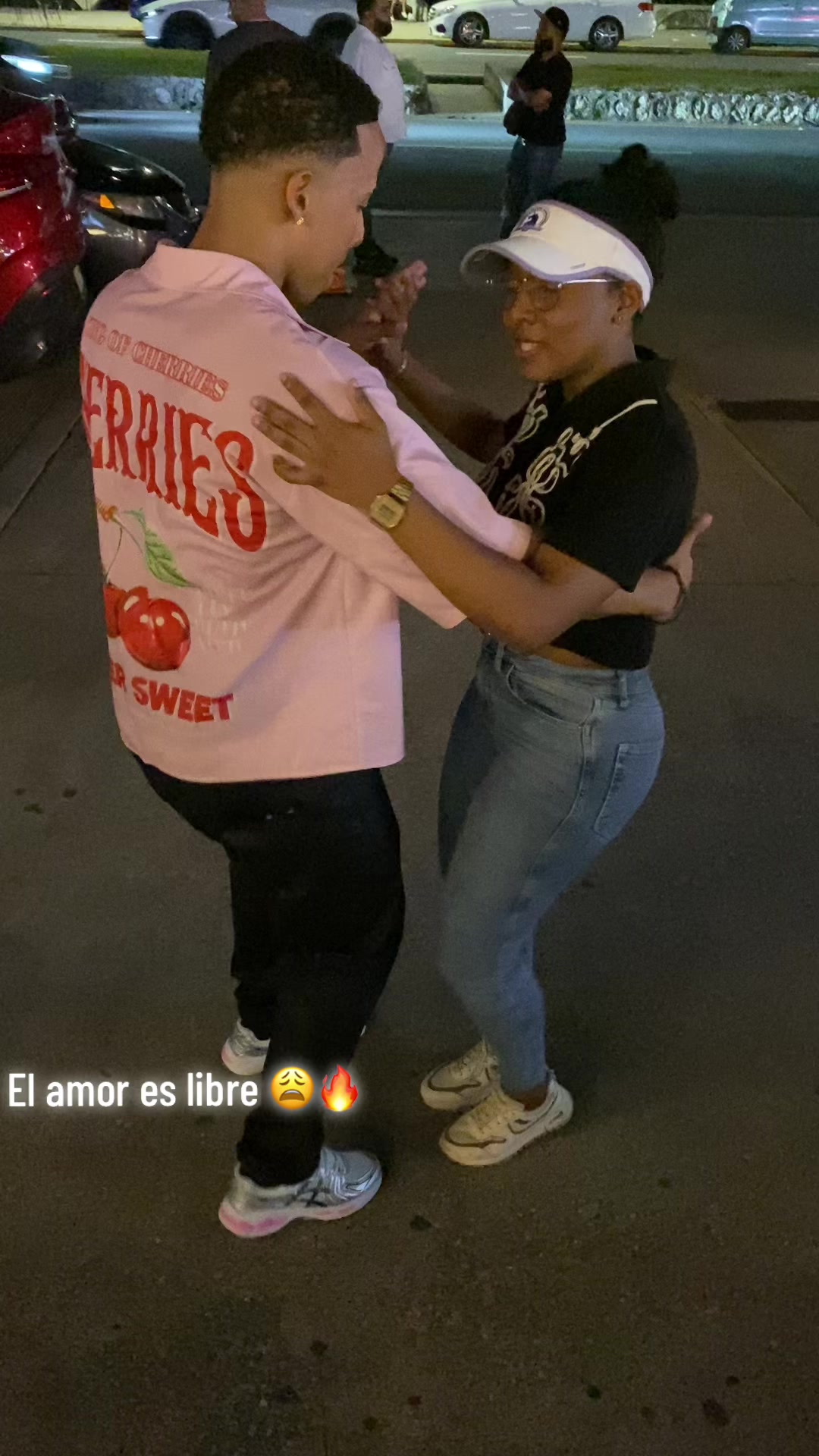 @️A D O N 1 S 🕺☃️