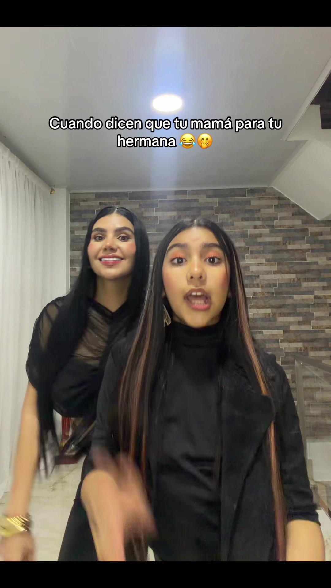 @neelaclaseb