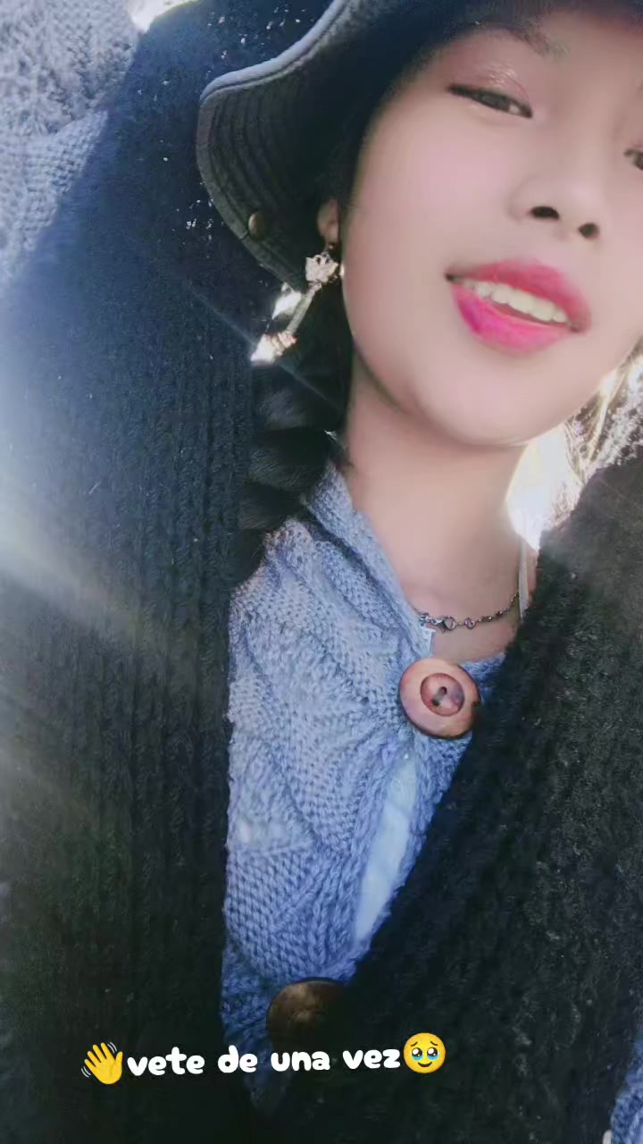 @♥️🦋tú cholita Elvira 🦋♥️