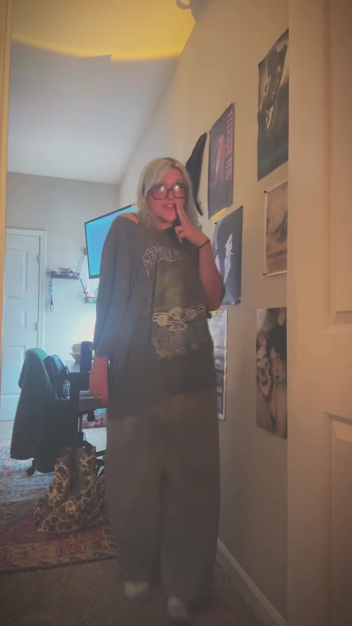 @_