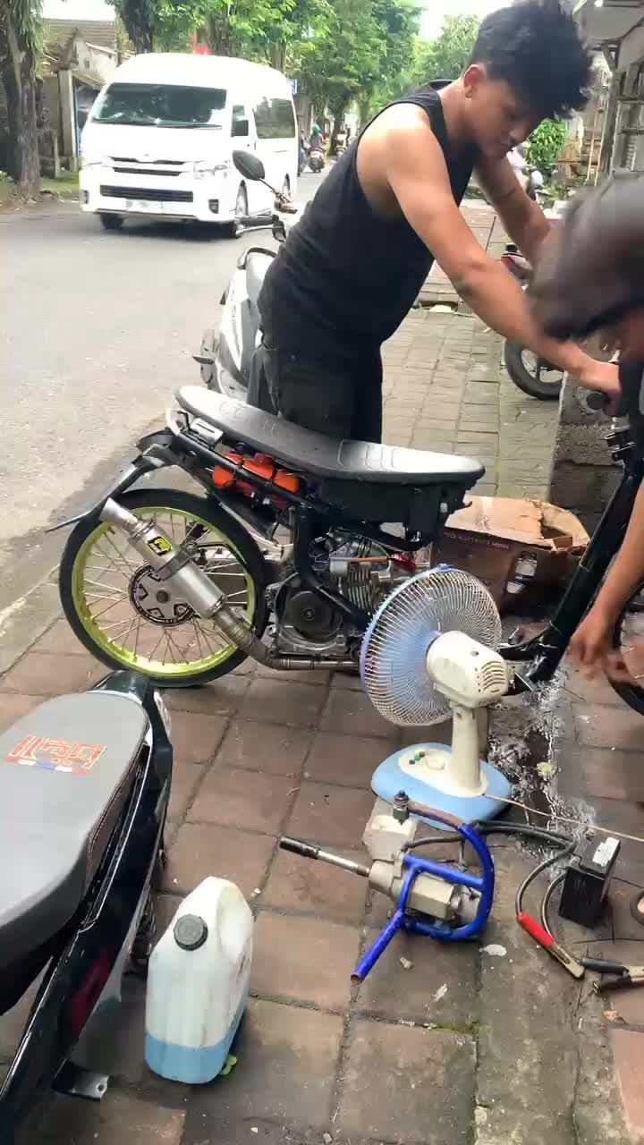 @OMPONGSPEED