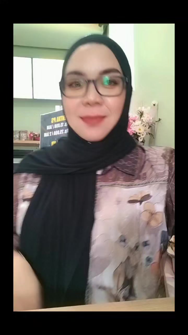 @Dhemylitha