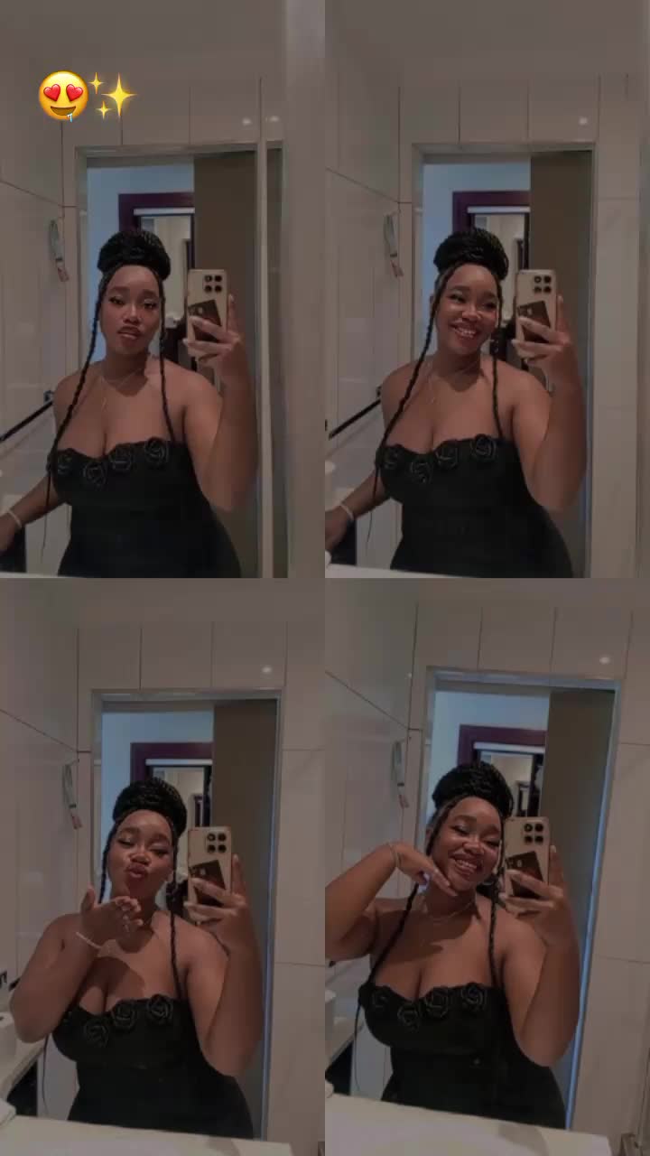 @_Lindokuhlenkosi👑