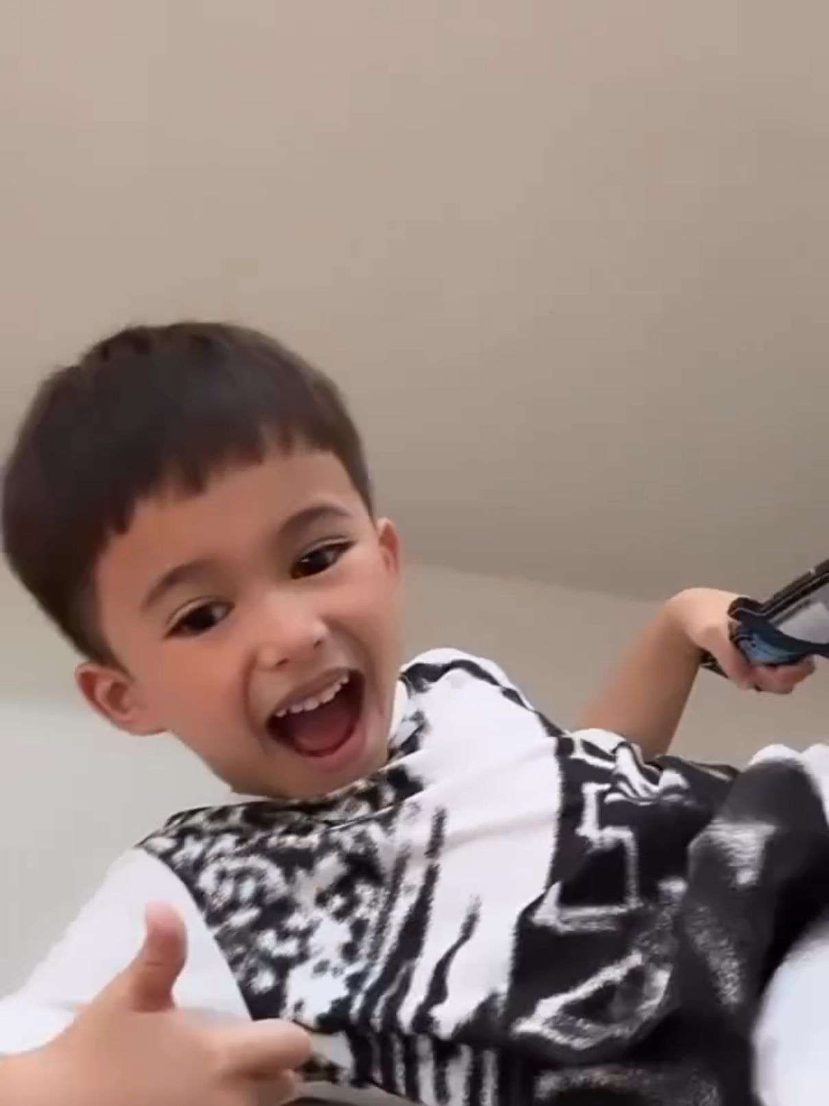 @Adzam Adriansyah Sutisna