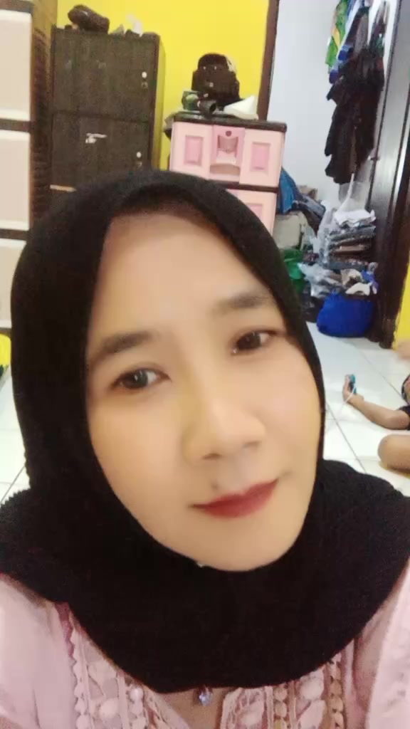 @Reni Rohayani379