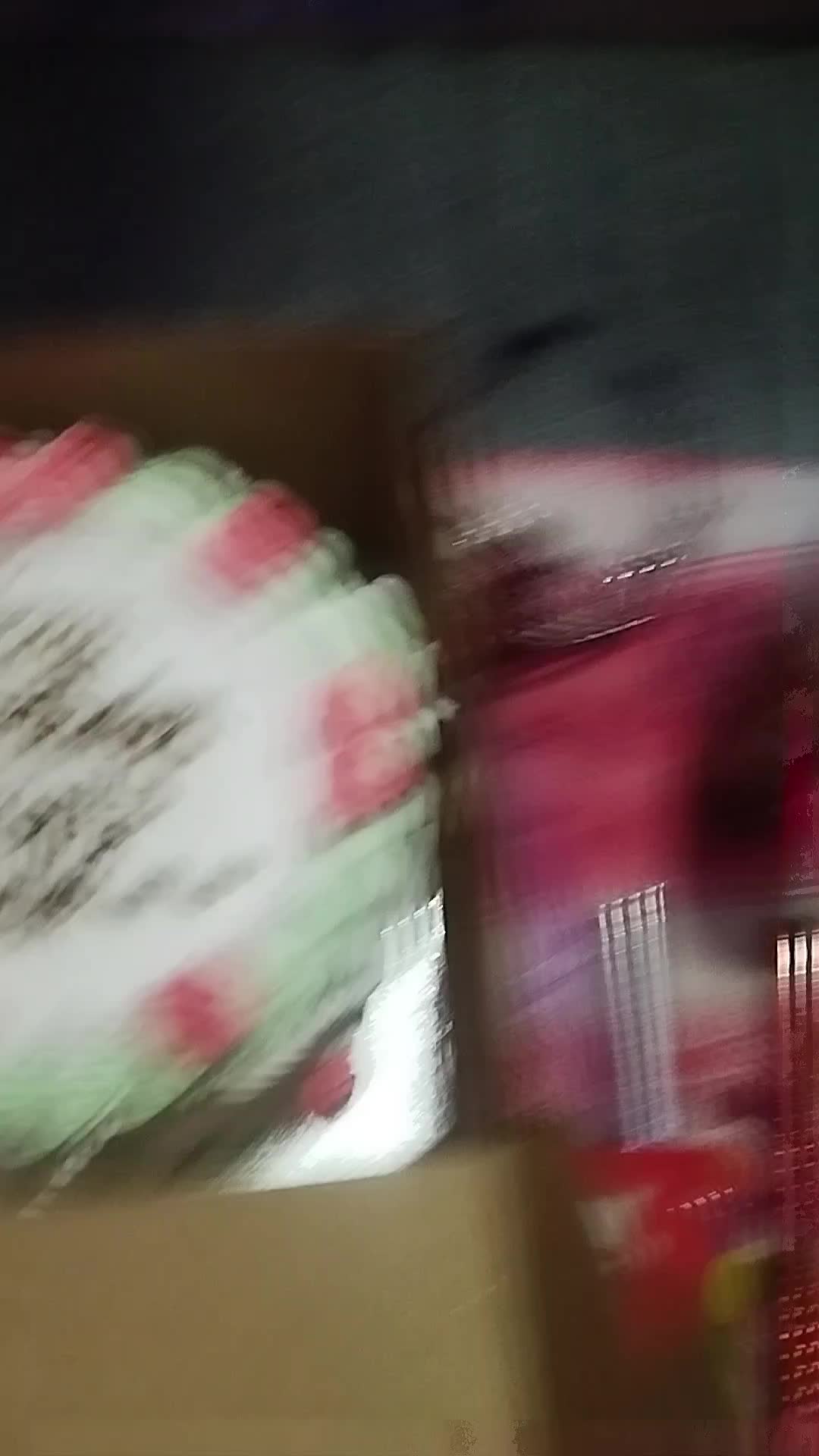 @lahuryy