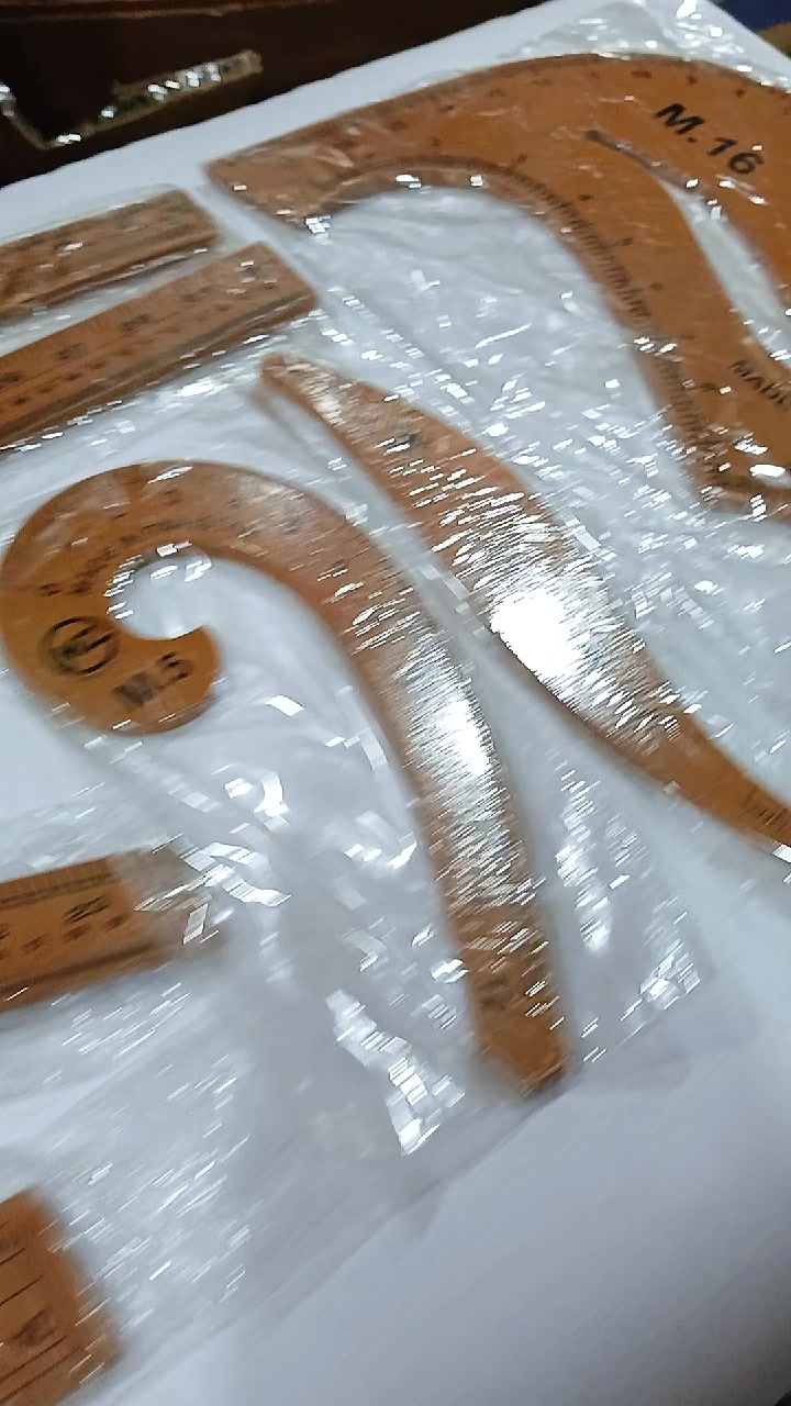 @S L LACE CENTER SIBI