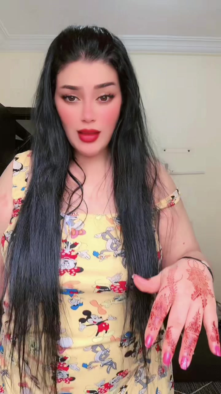 @بنت لميمة🦋🤍🖤🤍🦋
