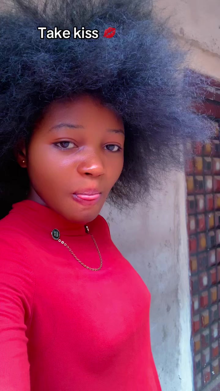 @Nebechi nwa ebonyi