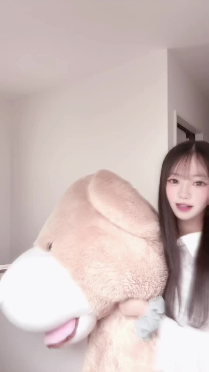 @まなか🦖🔆