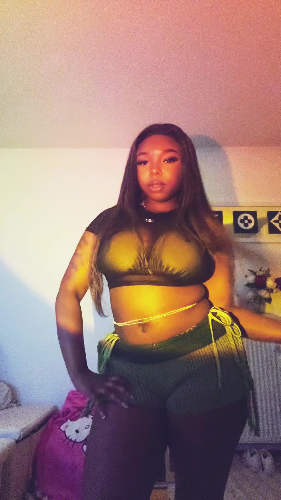 @theyluvangell3