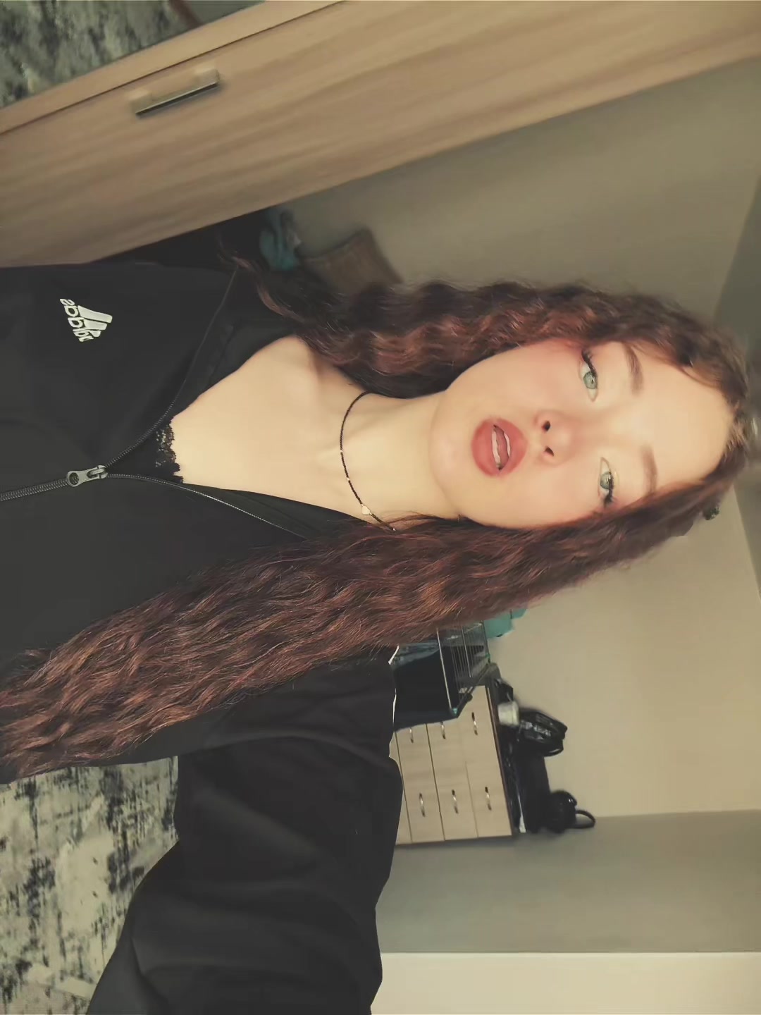 @💋