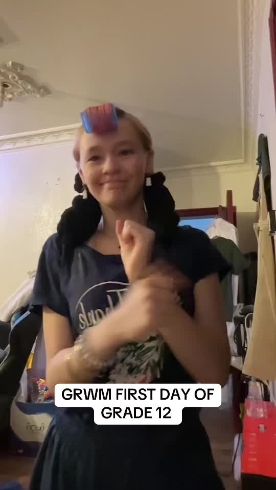 @pinkblondie30