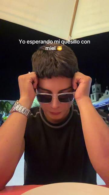 @Teny Rey