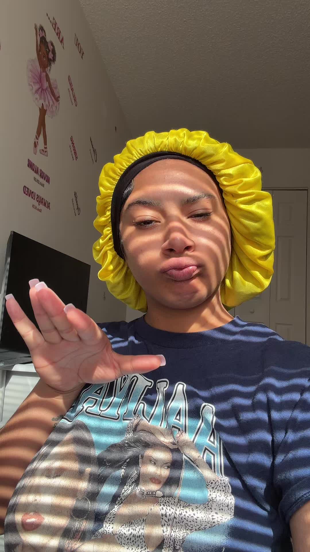 @yanni_jay