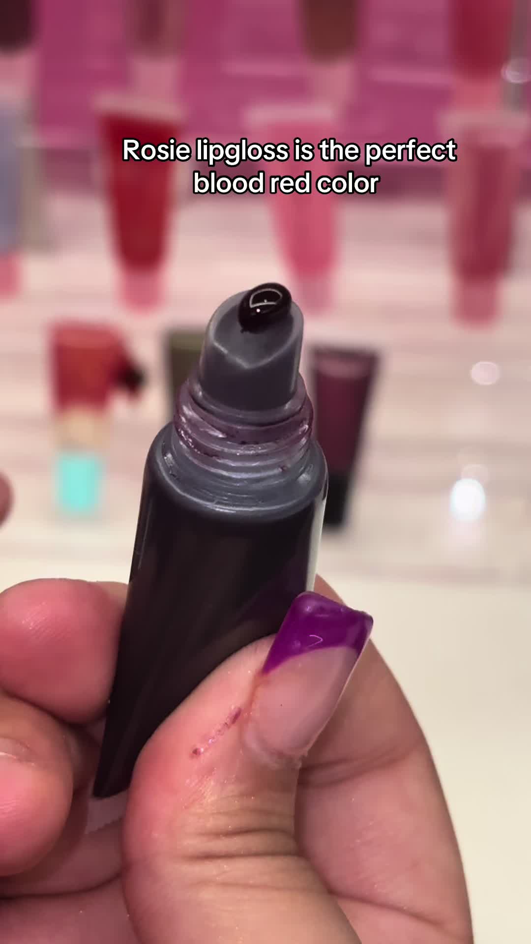 @Emiliaxocosmetics