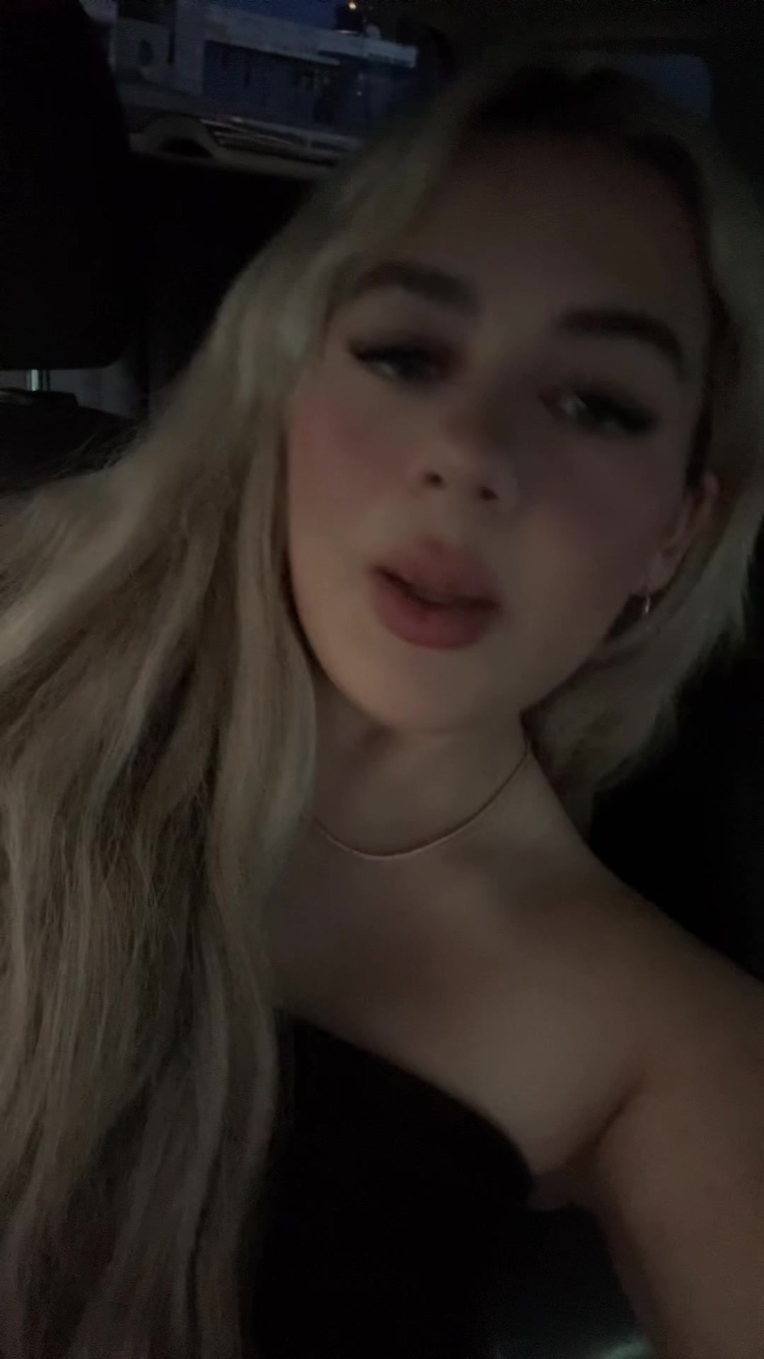 @D