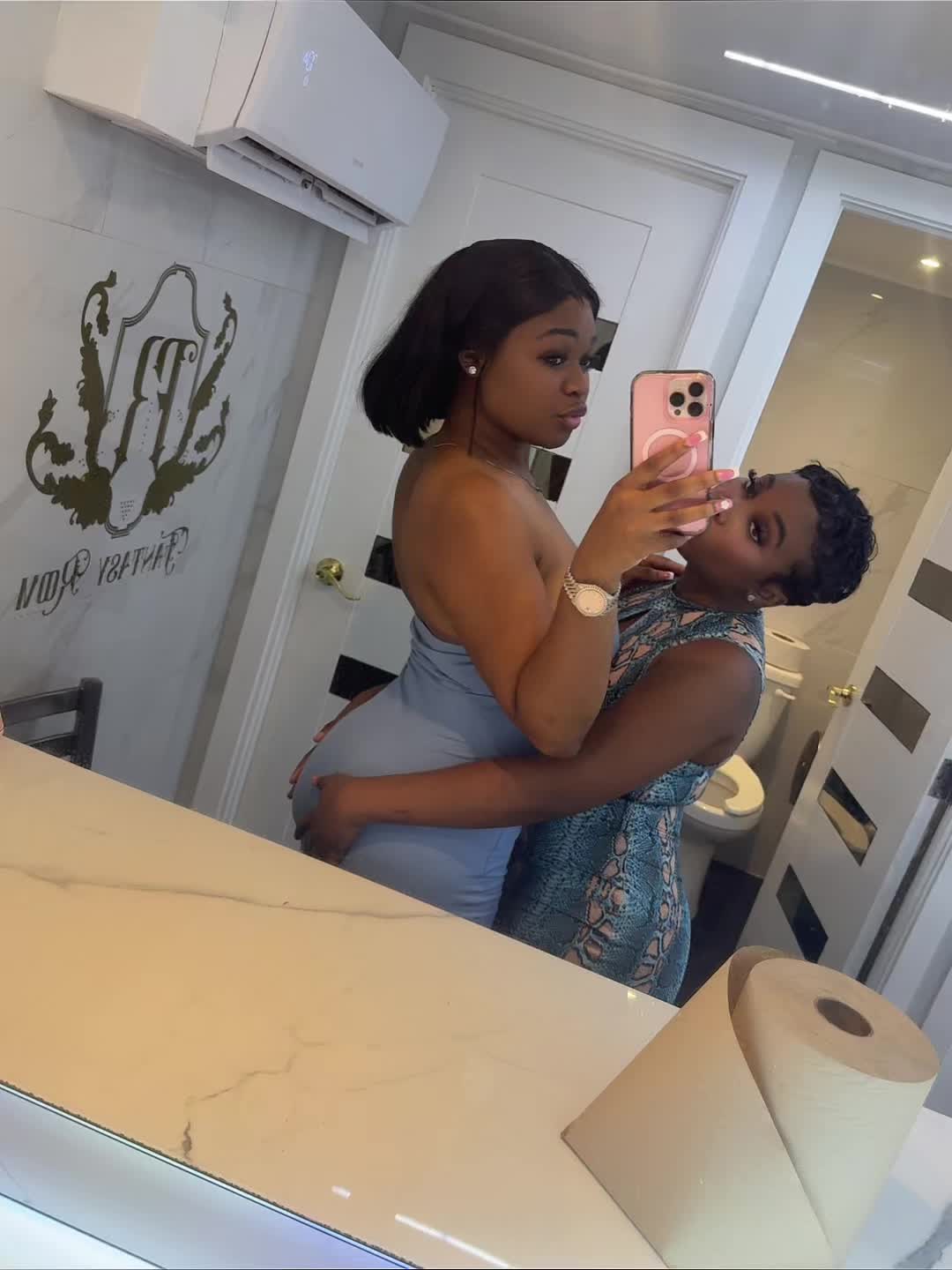 @Yasminecrystell