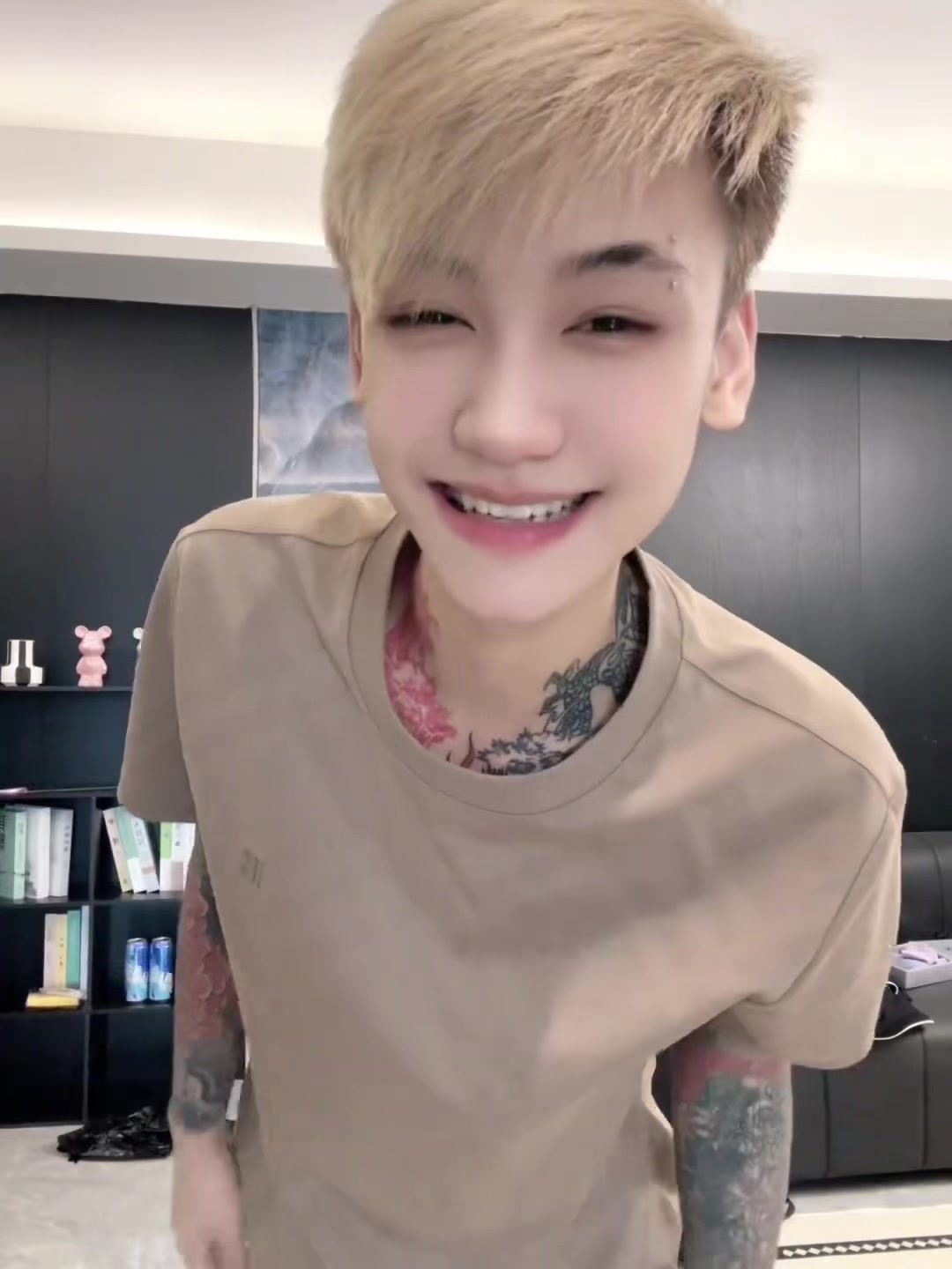 @๐ฟ๐๐ฃ๐ ๐ฌ๐๐ฃ ๐ญ๐๐ฃ๐