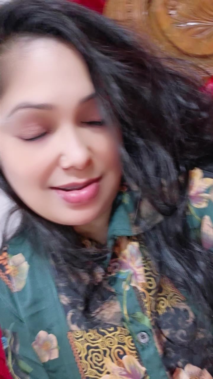 @*---ChoWdhurY..!* ♥️🖤♥️