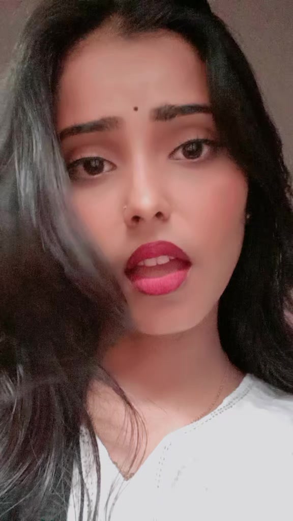 @rakhi thakur🌸🕊️