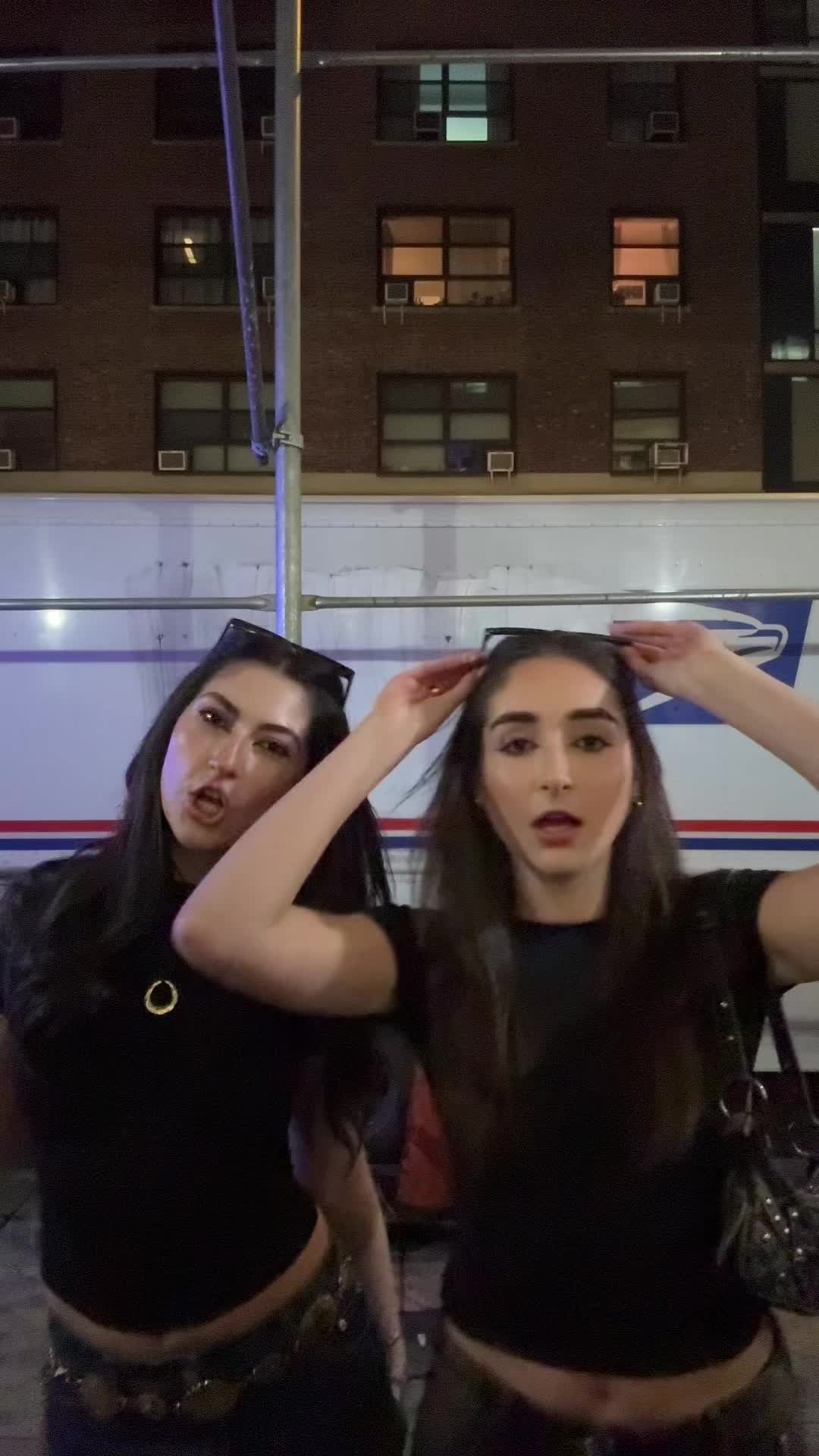 @kat