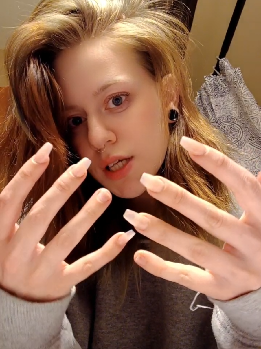 @WynterSkye