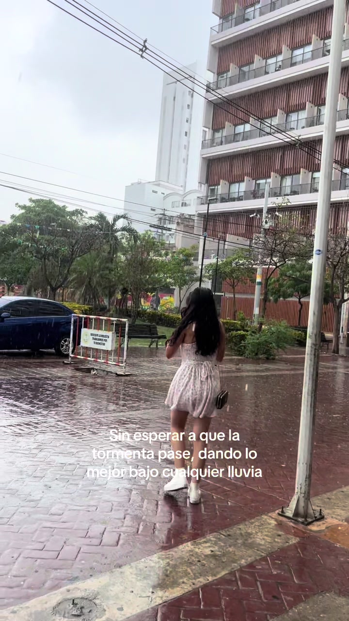 @Mariana Zurita