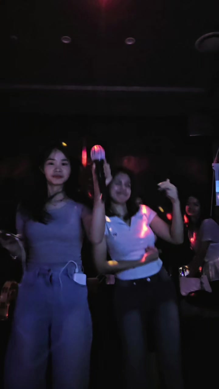 @J̌