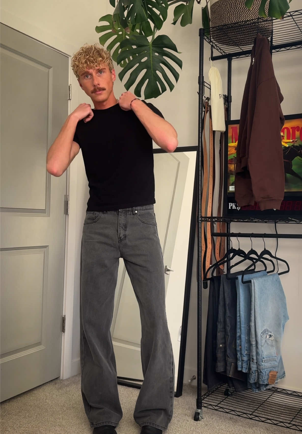 @zacariasjones