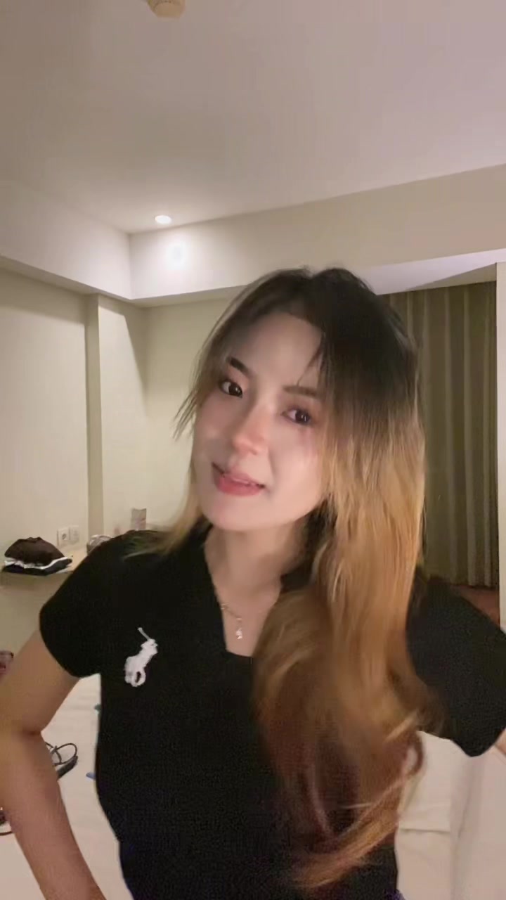 @liaquu_