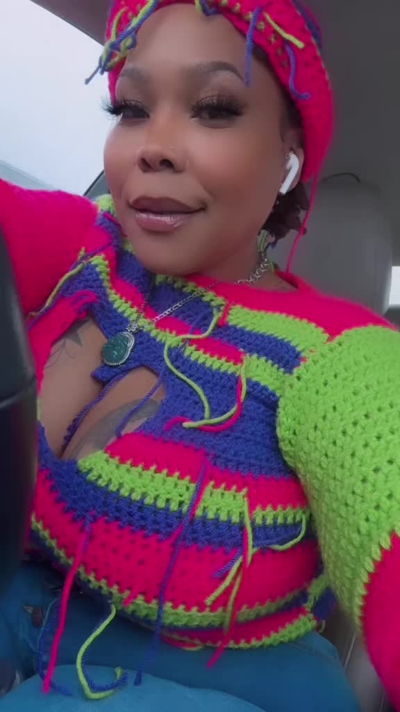 @Sandra