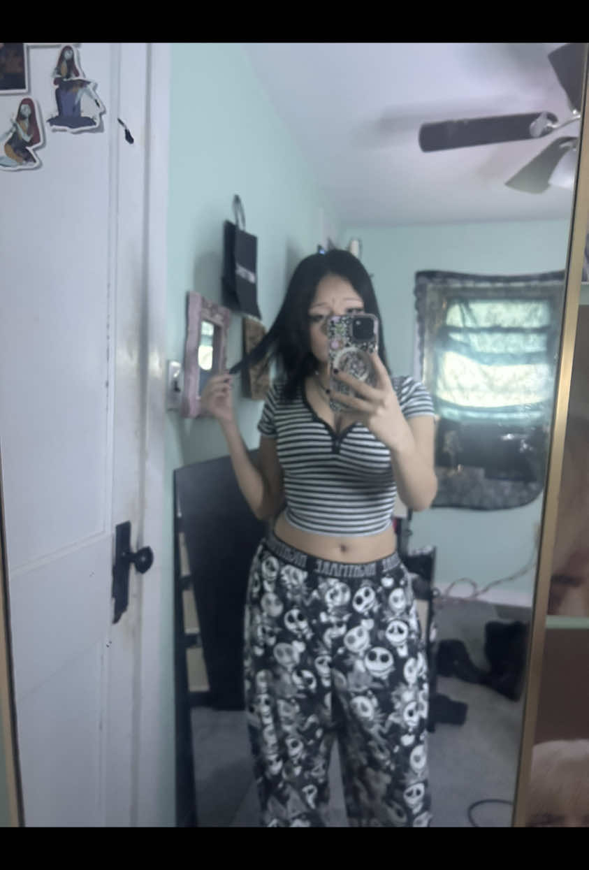 @❦
