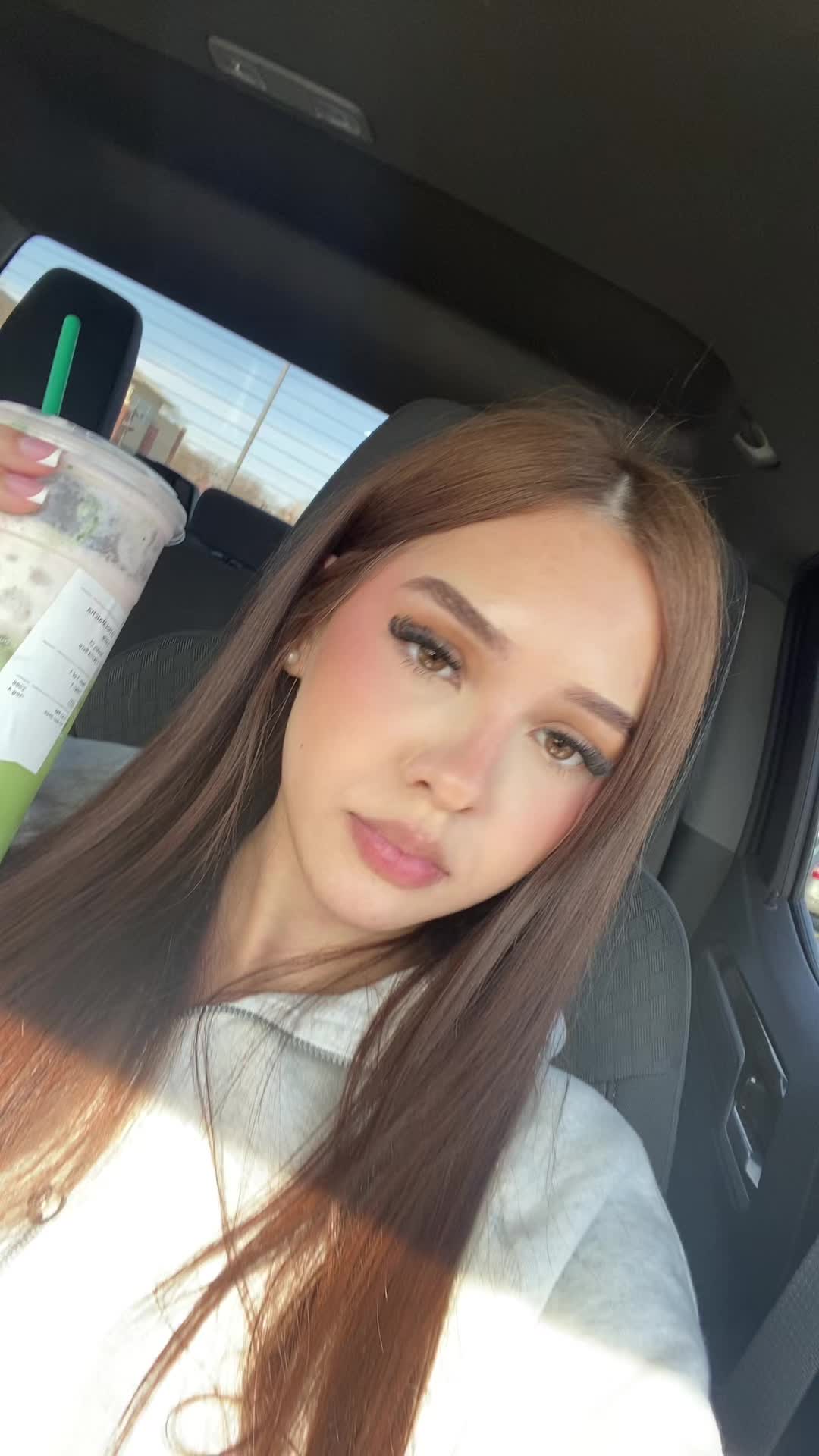@Annaiz