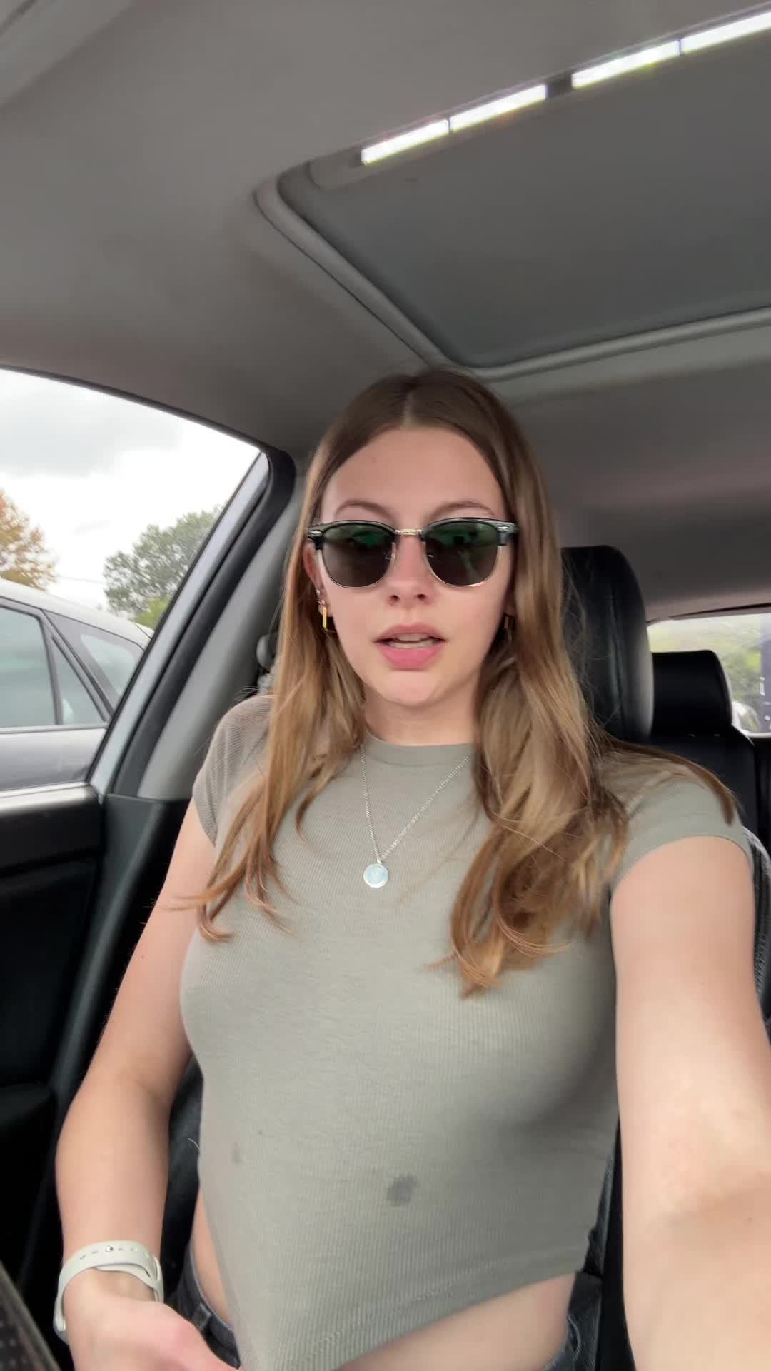 @AlannieXO | twitch